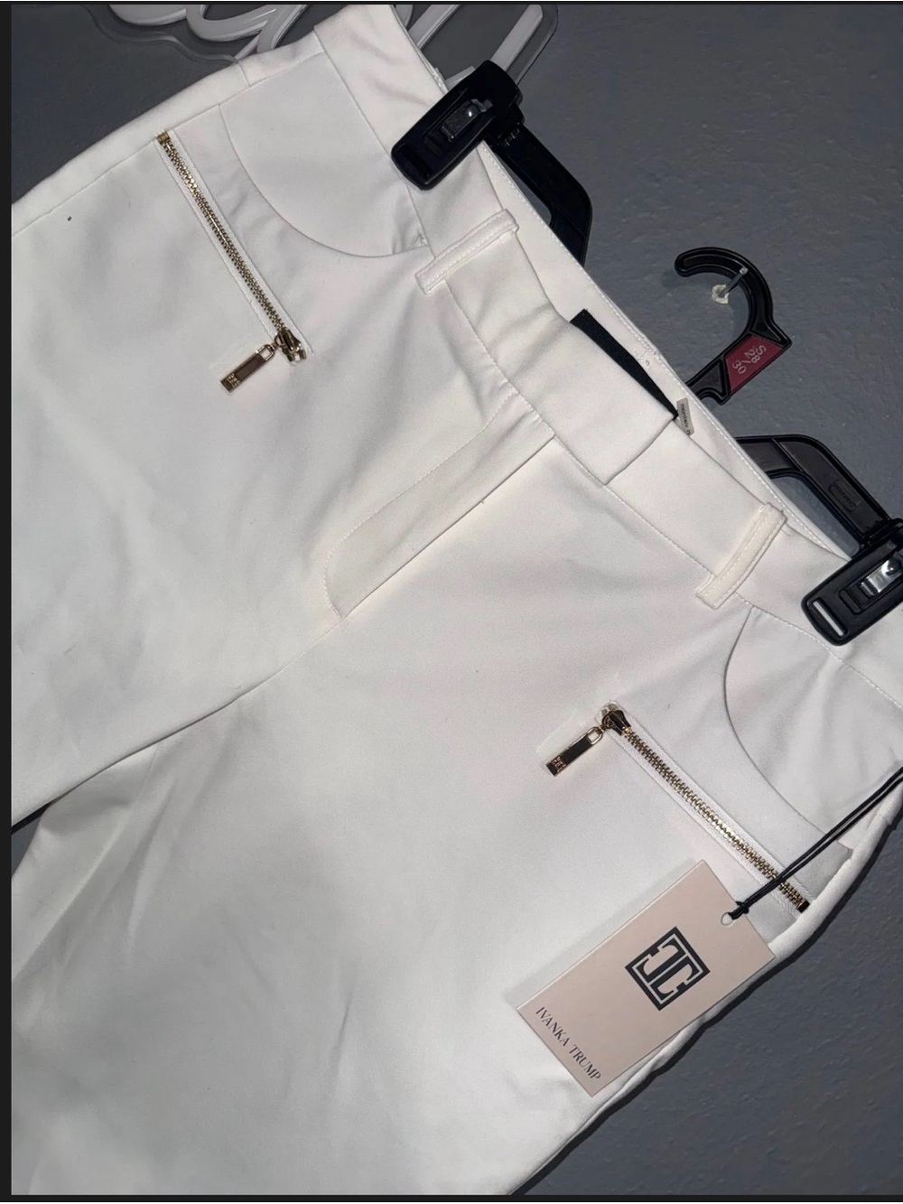 Ivanka Trump White Cropped Slim Ankle Pants with Gold Zips - Picture 6 of 6
